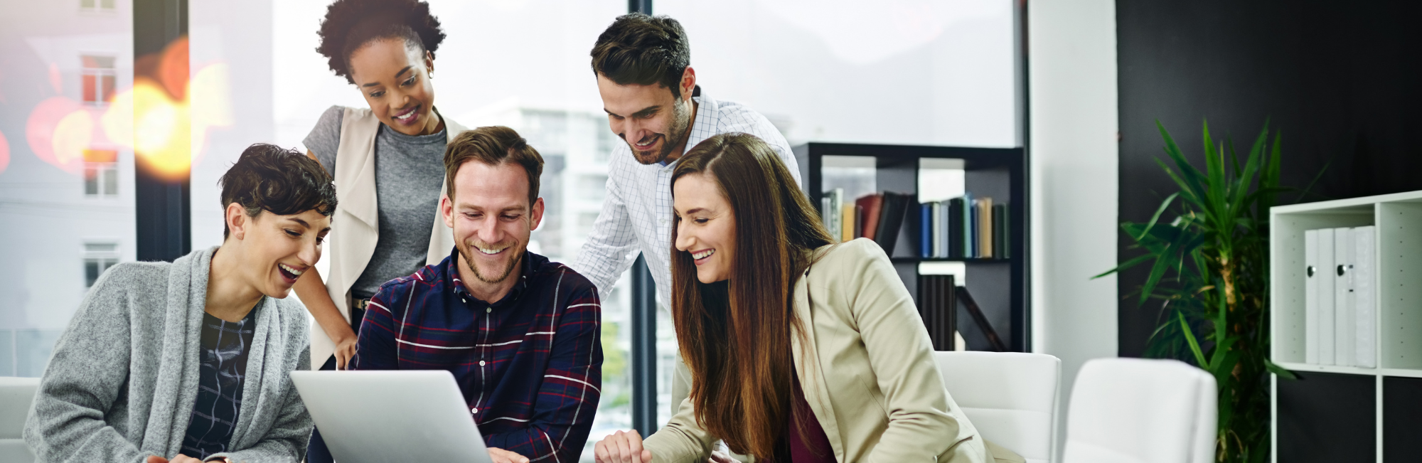 Are You a High-Skilled Individual Looking for a Green Card? The EB2/NIW Option Explained